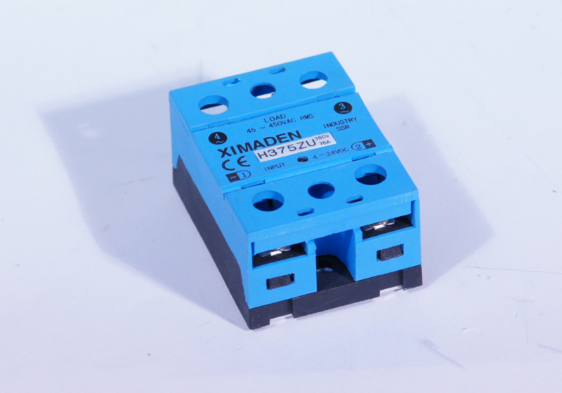 H375ZU固态继电器.JPG